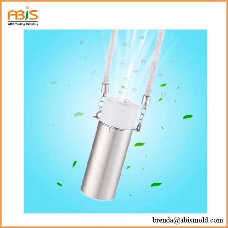 Protable Necklace Air Purifier 1